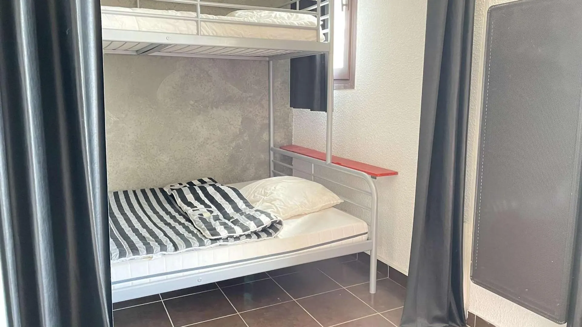 Studio 5 Pers. A 100M Des Pistes, Balcon N/O, Proche Commerces - Risoul 1850 - Fr-1-330-570 Apartamento
